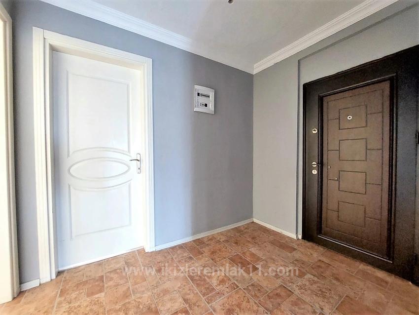 Продажа Квартиры 2+1 В Районе Сеферихисар-Юркмез, Отдельная Кухня