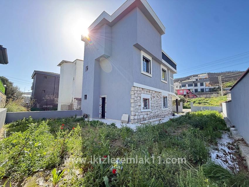 Для продажи Вилла 3+1 в Atatürk Seferihisar Doğanbey - 190 m²