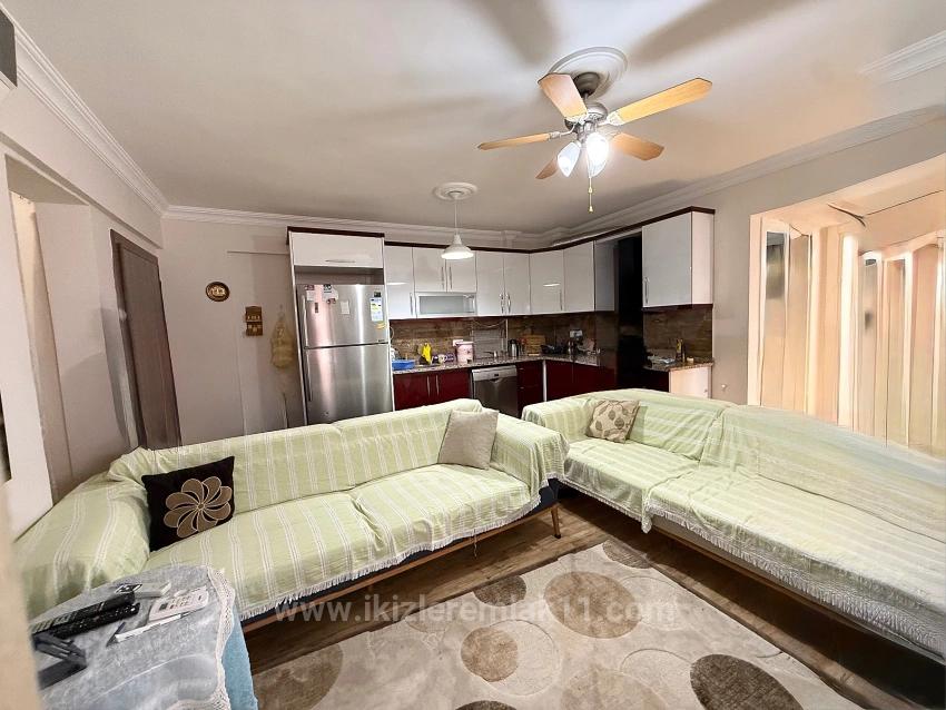 Квартира 2+1 На Первом Этаже С Садом На Продажу В Центре Сеферихисар Юрмез.