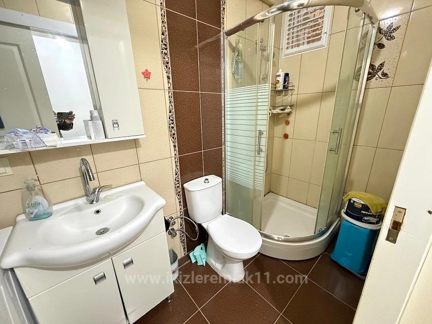 2 + 1 Мезонин Отдельная Кухня Квартира 90 М² В Центре Чеферихисар, Юрмез