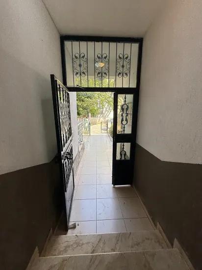Seferihisar, в Ürkmez, 400m до моря, без расходов продается 2+1 квартира