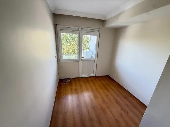 Seferihisar, в Ürkmez, 400m до моря, без расходов продается 2+1 квартира