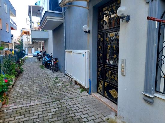 Квартира 2+1 На Среднем Этаже На Продажу В Центре Сеферихисар-Юркмез