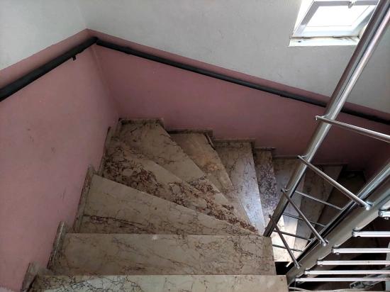 Квартира 2+1 На Среднем Этаже На Продажу В Центре Сеферихисар-Юркмез