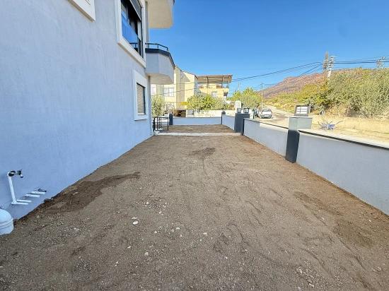 Угловая Вилла 3+1 С Видом На Море И Отдельной Кухней В Уркмезе