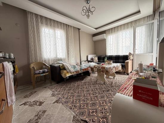 Квартира 2+1 На Продажу На Среднем Этаже В Центре Юрмез, Чеферихисар