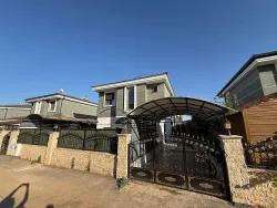 Для продажи Семейный дом 3+1 в Cumhuriyet Seferihisar Doğanbey - 340 m²