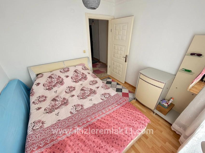 Seferihisar Ürkmez Mersin Alanı Mah. Satılık 2+1 Daire - 80 m²