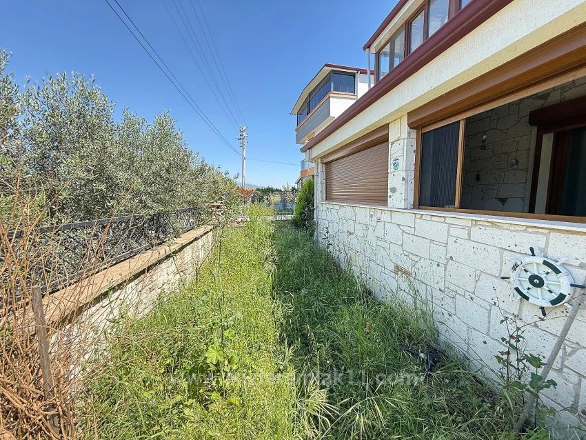 Seferihisar Doğanbey'de Satılık 2+1 Bahçeli Full Eşyalı Villa