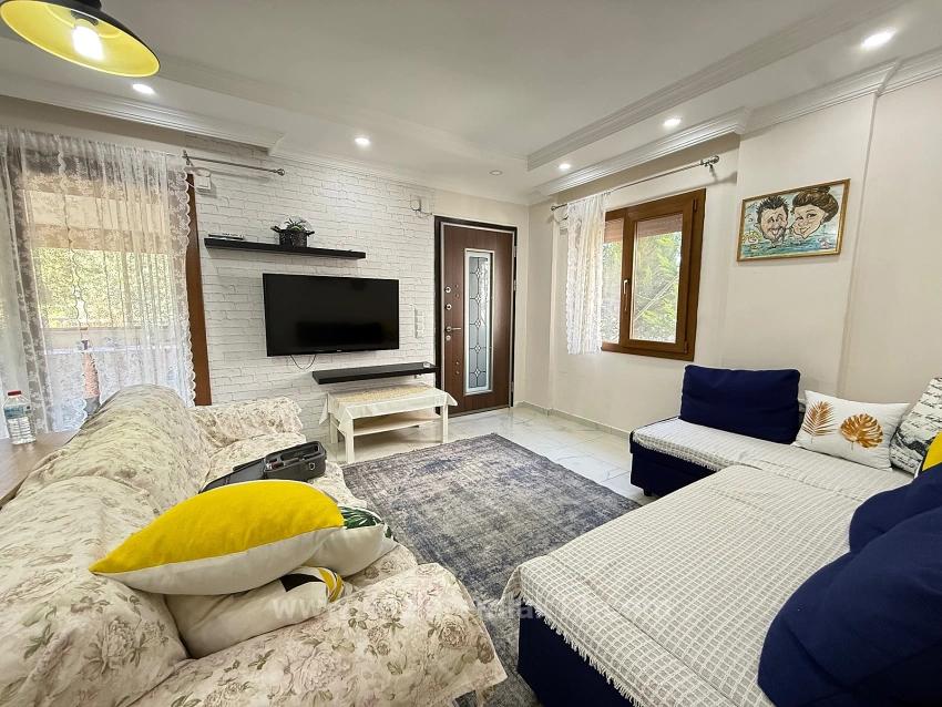 Seferihisar Doğanbey'de Satılık 2+1 Bahçeli Full Eşyalı Villa