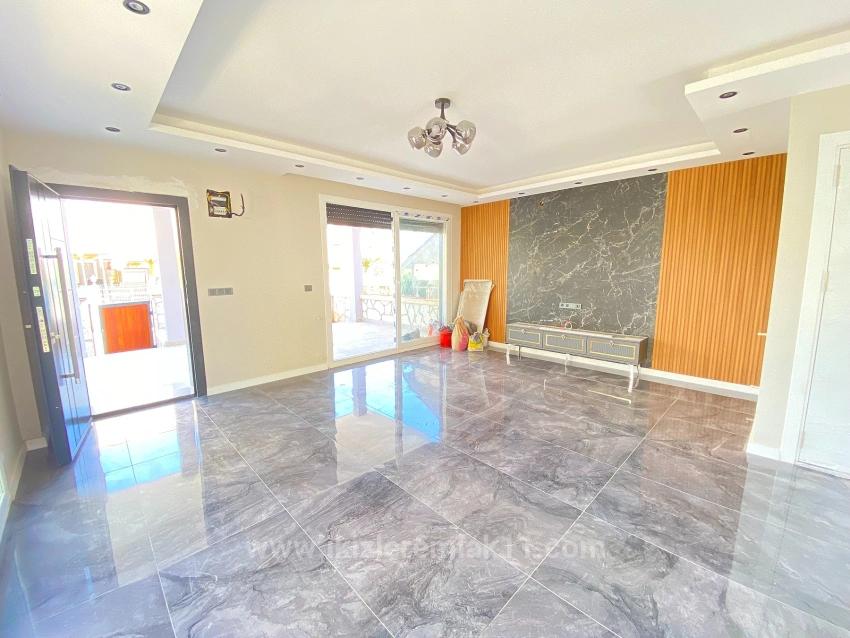 Seferihisar Doğanbeyde Satılık Sıfır Tek Müstakil 3+1 Lüks Villa