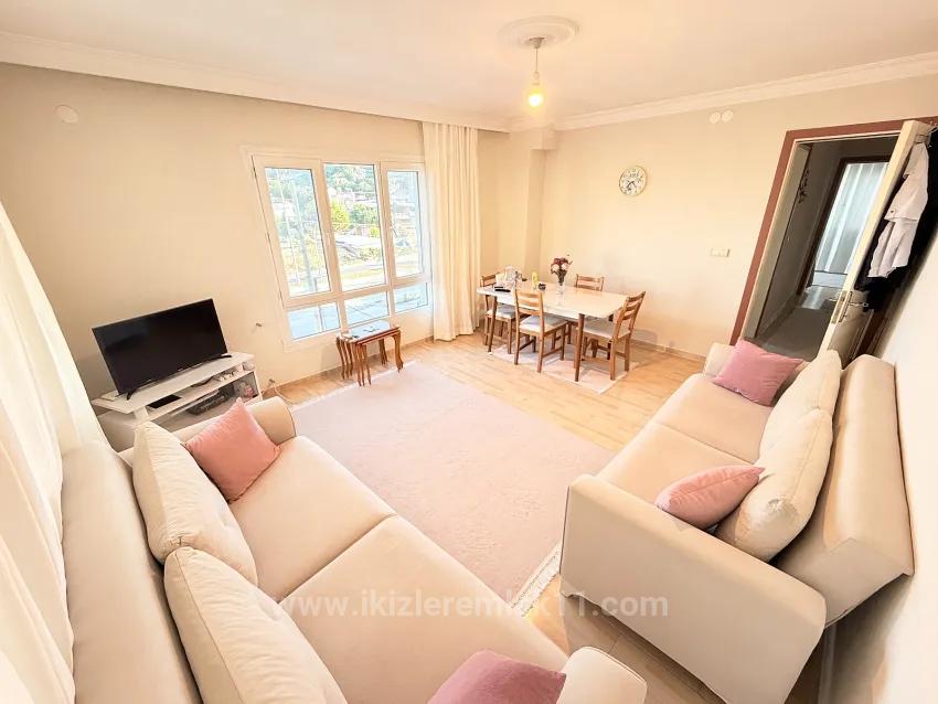 Ürkmez'de Denize 400 M, Ayrı Mutfak Geniş 2+1 Full Eşyalı Daire