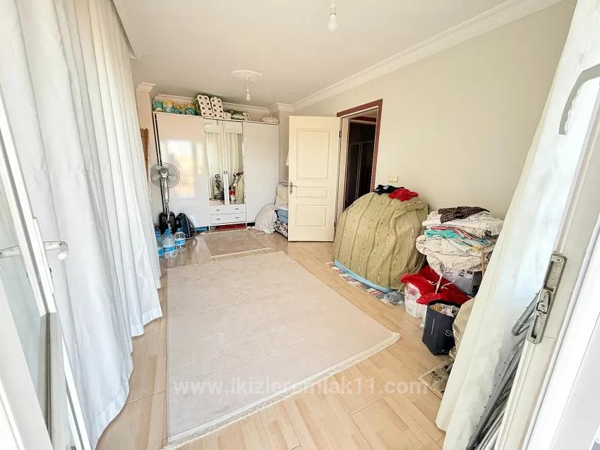 Ürkmez'de Denize 400 M, Ayrı Mutfak Geniş 2+1 Full Eşyalı Daire