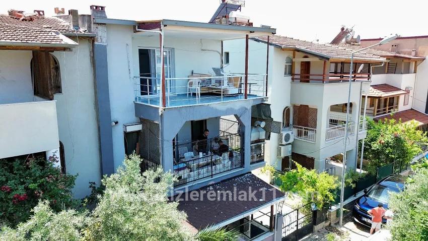 Seferihisar Ürkmez Bengiler Mah. Satılık 2+1 Daire - 80 m²