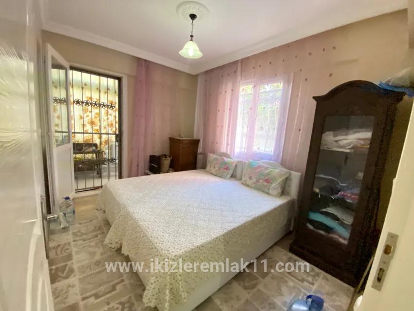 Seferihisar Ürkmez Mersin Alanı Mah. Satılık 2+1 Daire - 80 m²