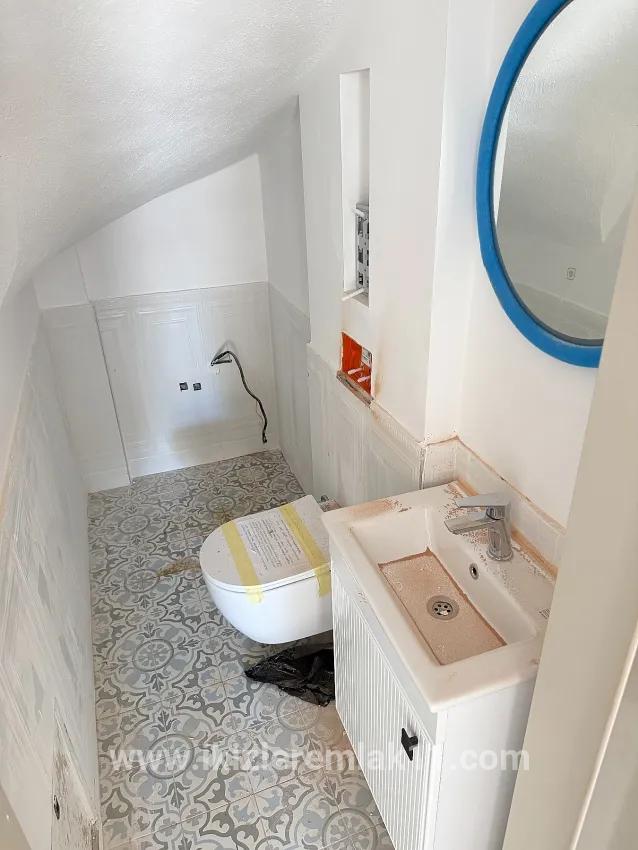 Seferihisar Ürkmez Mersin Alanı Mah. Satılık 3+1 Villa - 200 m²