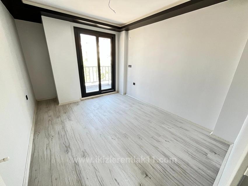 Seferihisar Doganbey'de Satılık 390 M2 Bahçe İçinde Tek Müstakil 3+1 Ebeveynli Villa