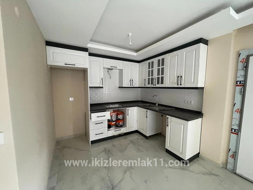 Seferihisar Doğanbey Cumhuriyet Mah. Satılık 3+1 Villa - 175 m²