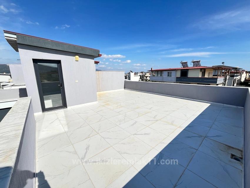 Seferihisar Doğanbey’de Satılık Sıfır Müstakil Geniş Bahçeli 3+1 Villa