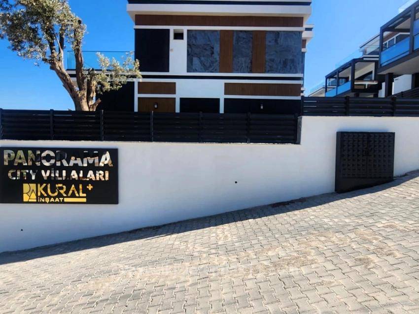 Seferihisar Doğanbey’de Satılık Tek Müstakil Geniş Bahçeli Panoramik Deniz Manzaralı