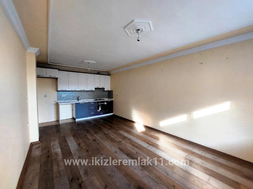 Seferihisar Ürkmez Mersin Alanı Mah. Satılık 2+1 Daire - 95 m²