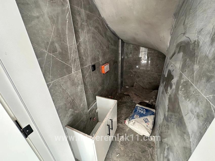 Seferihisar Ürkmez Mersin Alanı Mah. Satılık 2+1 Villa - 170 m²