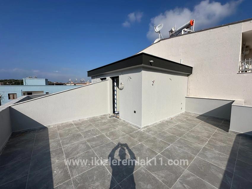 Seferihisar Ürkmez Mersin Alanı Mah. Satılık 2+1 Villa - 170 m²