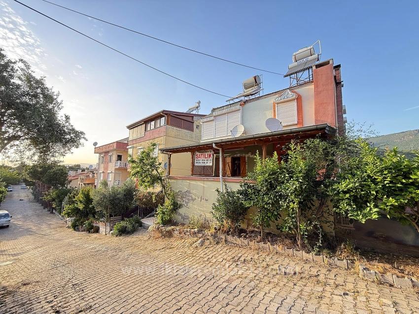 Seferihisar Ürkmez’de Denize 200 Metre Satılık 1 + 1 Daire