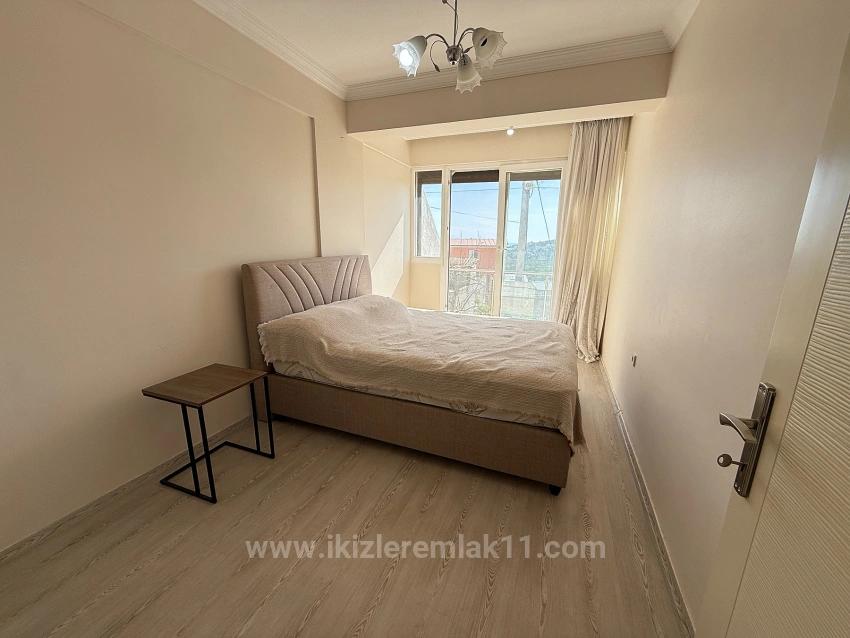 Gümüldür Merkezde Satılık 3 + 1 Deniz Ve Doğa Manzarali Yeni Daire