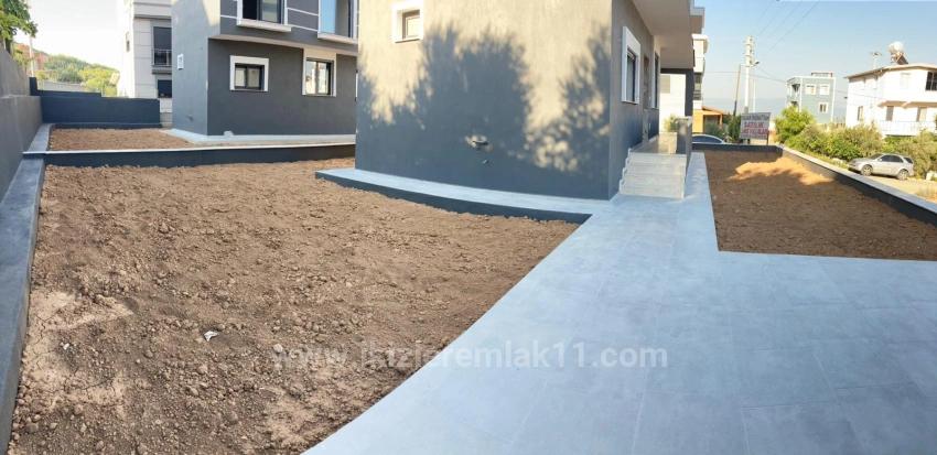 Seferihisar Doğanbey'de Satılık Tamamen Müstakıl Lüks 3+1 Villa