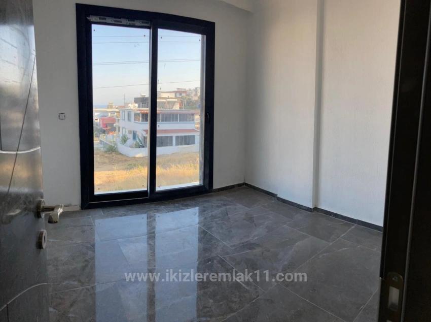 Seferihisar Doğanbey'de Satılık Tamamen Müstakıl Lüks 3+1 Villa