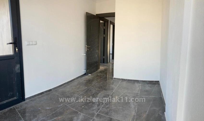 Seferihisar Doğanbey'de Satılık Tamamen Müstakıl Lüks 3+1 Villa