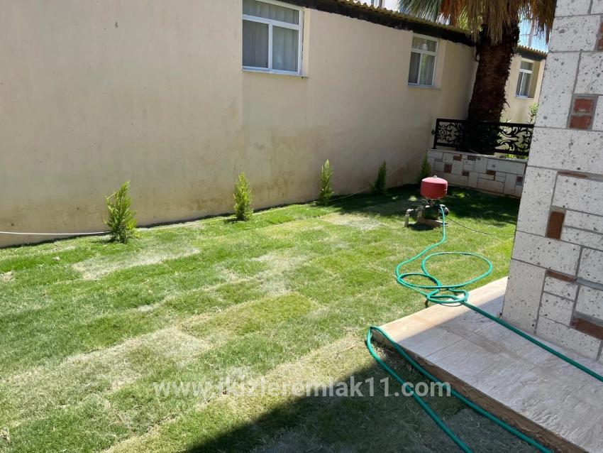 Seferihisar Ürkmez Mersin Alanı Mah. Satılık 3+1 Villa - 175 m²