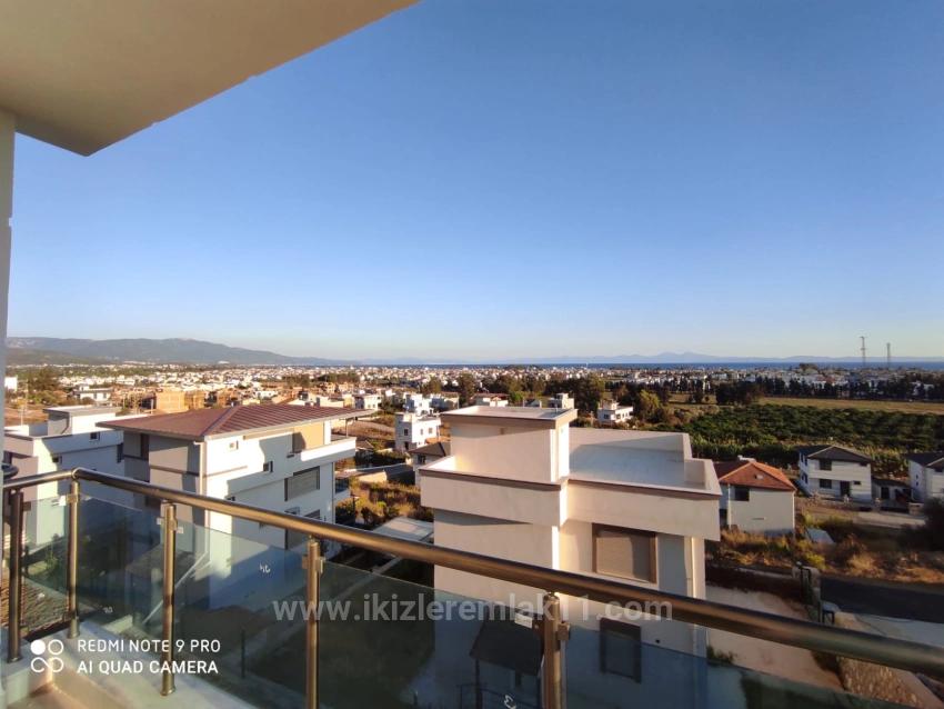 Doğanbey'de Full Deniz Manzaralı Doğa İçin'de Satılık 4+2 Müstakil Yazlık