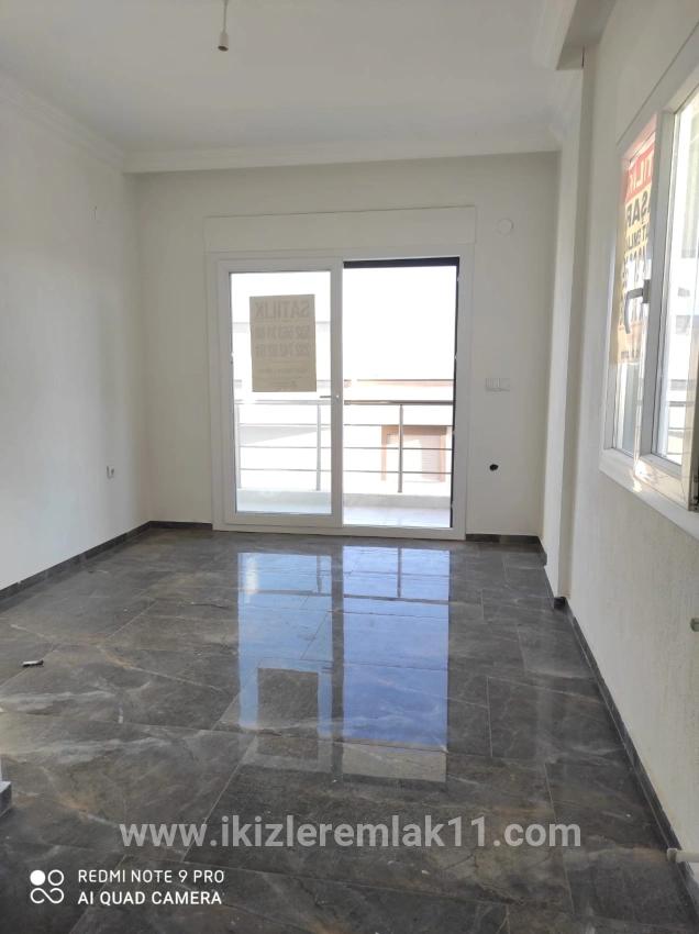 Seferihisar Doğanbey Cumhuriyet Mah. Satılık 4+2 Villa - 195 m²