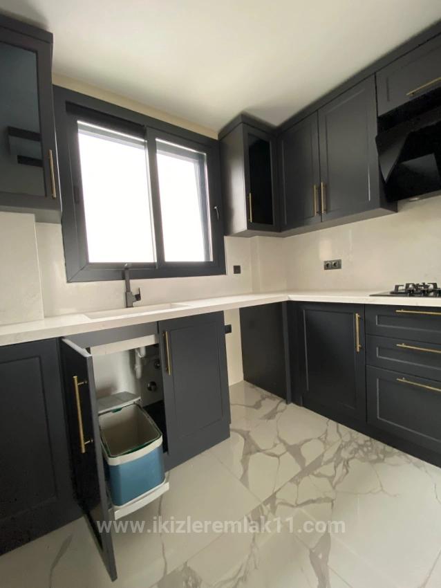 İzmir Seferihisar Düzce’de Satılık 750 Metre² 4 + 2 Özel Havuz Lüks Villa