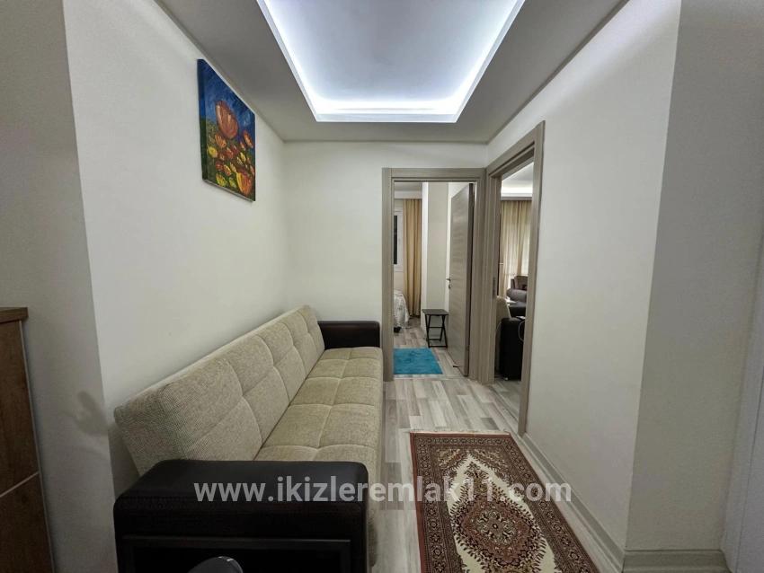 Seferihisar Doğanbey Cumhuriyet Mah. Satılık 2+1 Daire - 110 m²