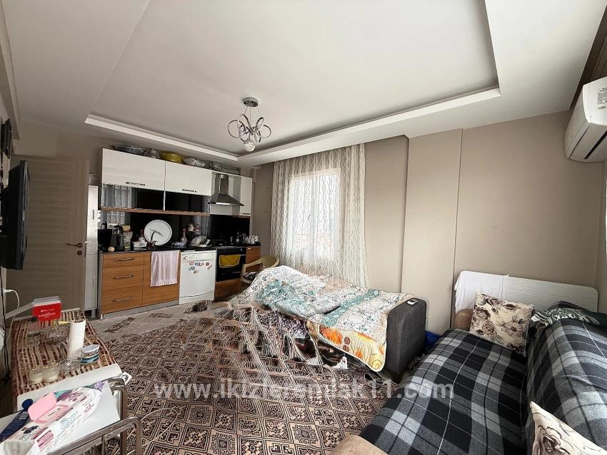 Seferihisar Ürkmez Mersin Alanı Mah. Satılık 2+1 Daire - 85 m²