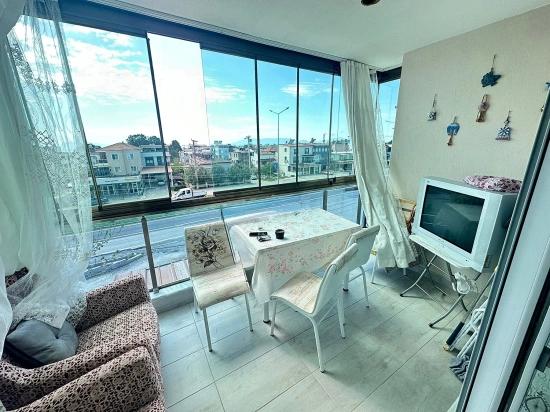 Seferihisar Ürkmez Merkez'de Satılık 2+1 Daire 80M2 Denize 200M