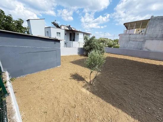 Doğanbeyde Denize Yakın 370 M2 Bahce Tek Müstakil 3+1 Villa