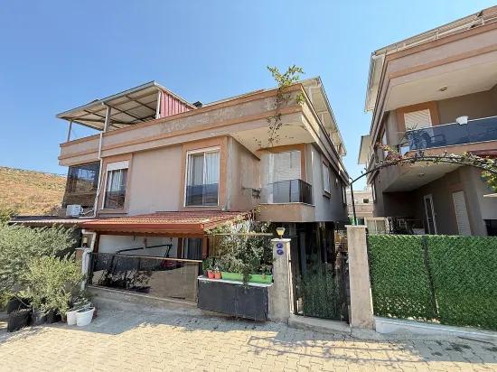 Seferihisar Payamlı'da Satılık Full Eşyalı 3+1 Dubleks