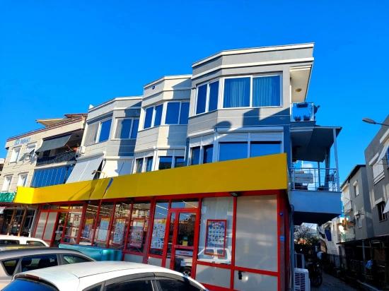 Seferihisar Ürkmez Merkez’de Satılık2+1 Ara Kat Daire