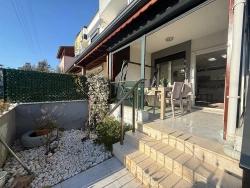 Doğanbey'de Denize Yakın Satılık Bahceli 3+1 Villa