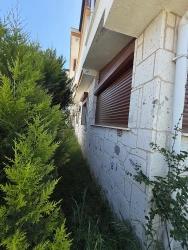 Seferihisar Doğanbey'de Satılık 2+1 Bahçeli Full Eşyalı Villa