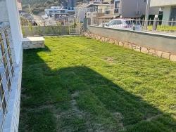 Seferihisar Doğanbeyde Satılık 2+1 Deniz Manzaralı Bahçeli Villa