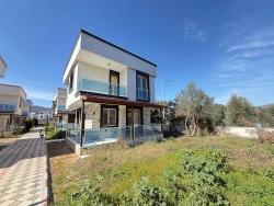 Seferihisar Doğanbey Cumhuriyet Mah. Satılık 3+1 Müstakil Ev - 180 m²