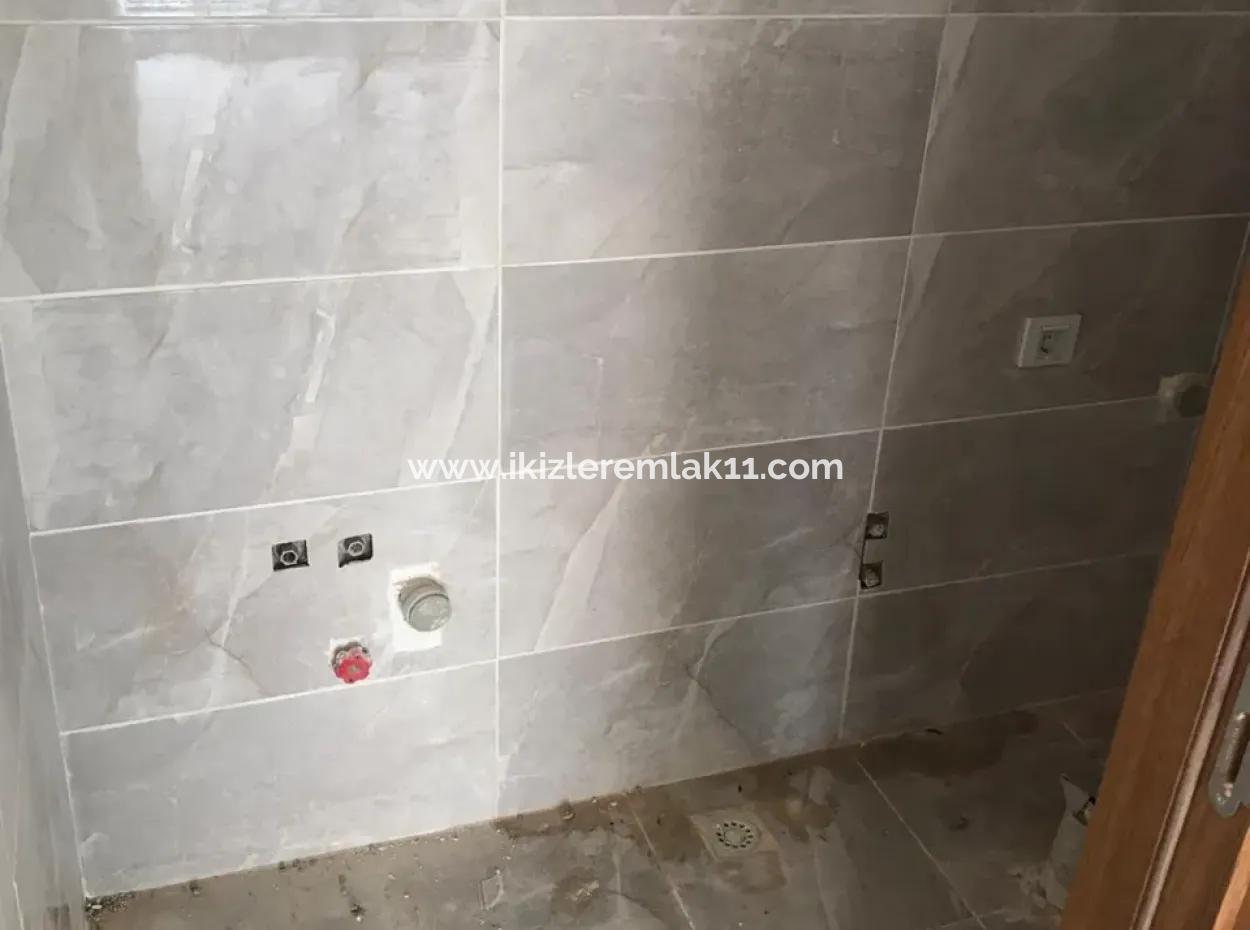 Seferihisar Doğanbeyde Satılık, Site İçinde Tamamen Müstakıl 3+1 Yazlık Villa