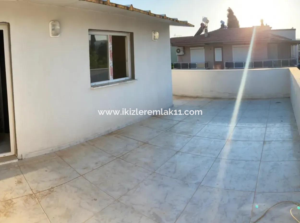 Seferihisar Ürkmez Merkez De Satılık Sıfır Müstakil 3+1 Yaz-Kış Villa Yazlık