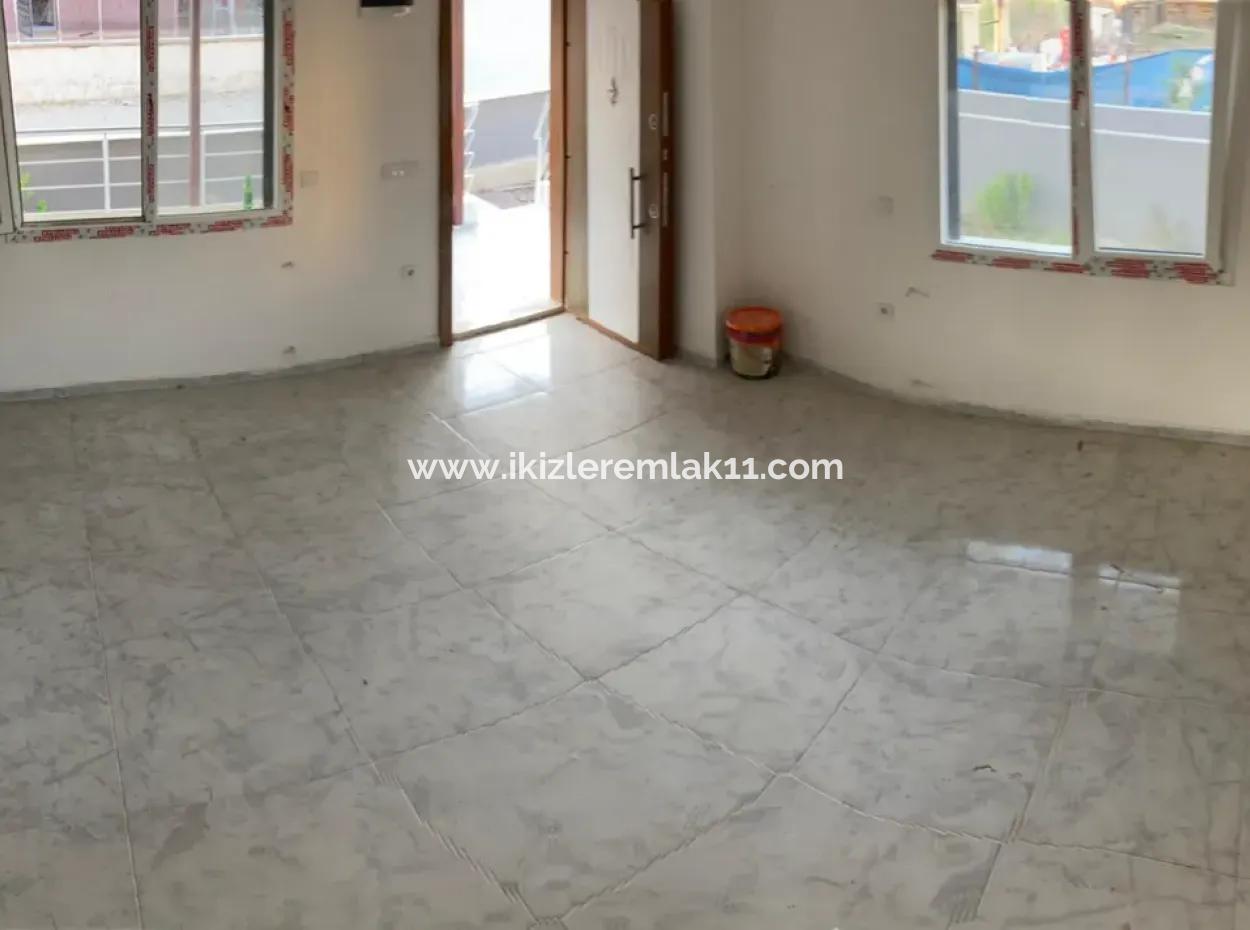 Seferihisar Ürkmez Merkez De Satılık Sıfır Müstakil 3+1 Yaz-Kış Villa Yazlık