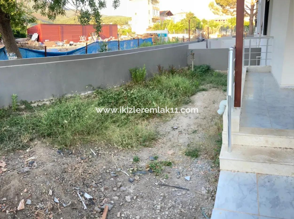 Seferihisar Ürkmez Merkez De Satılık Sıfır Müstakil 3+1 Yaz-Kış Villa Yazlık